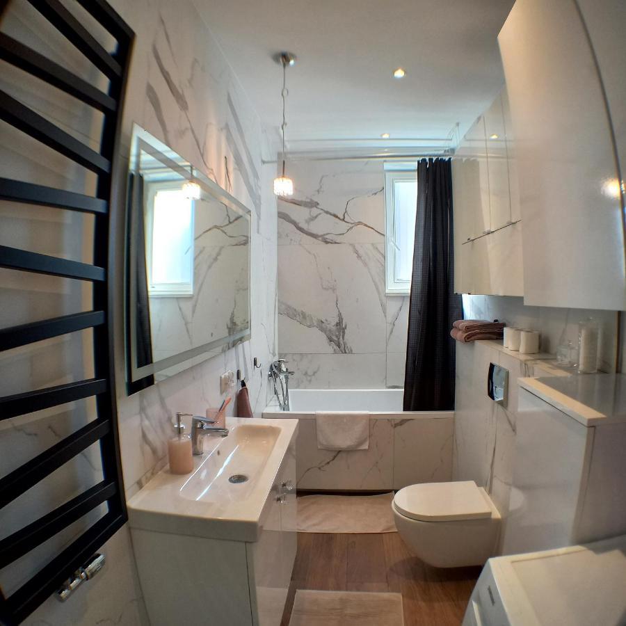 Apartament Prowansalski Z Miejscem Parkingowym Gdańsk Buitenkant foto
